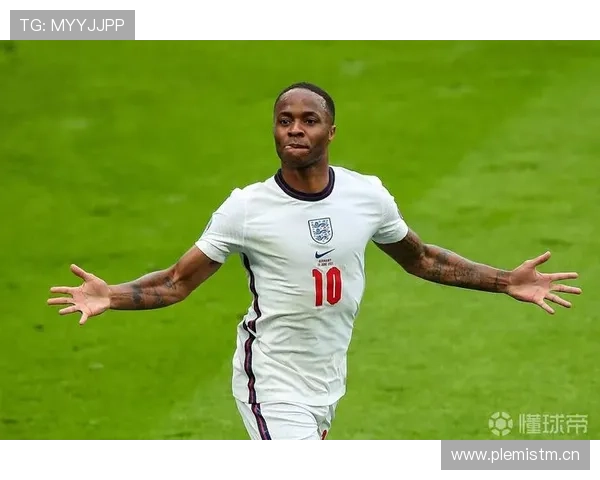 凯恩在国家队体系中的战术适配性分析 凯恩在国家队体系中的战术适配性分析