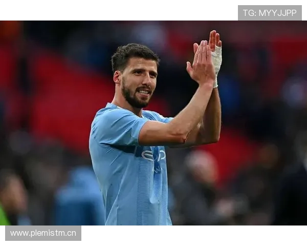 鲁本·迪亚斯:从本菲卡新星到世界级中卫的生涯跃迁