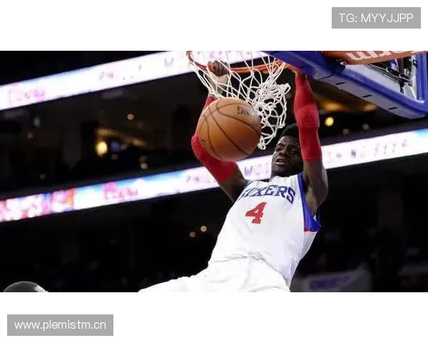 穆托姆博防守扰乱对方攻框效率显著提升球队内线稳定性